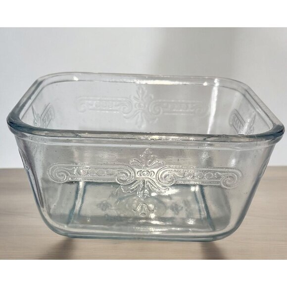 Vintage Fire King Clear Glass Refrigerator Dish - Elegant Retro Storage With Lid - Picture 5 of 10